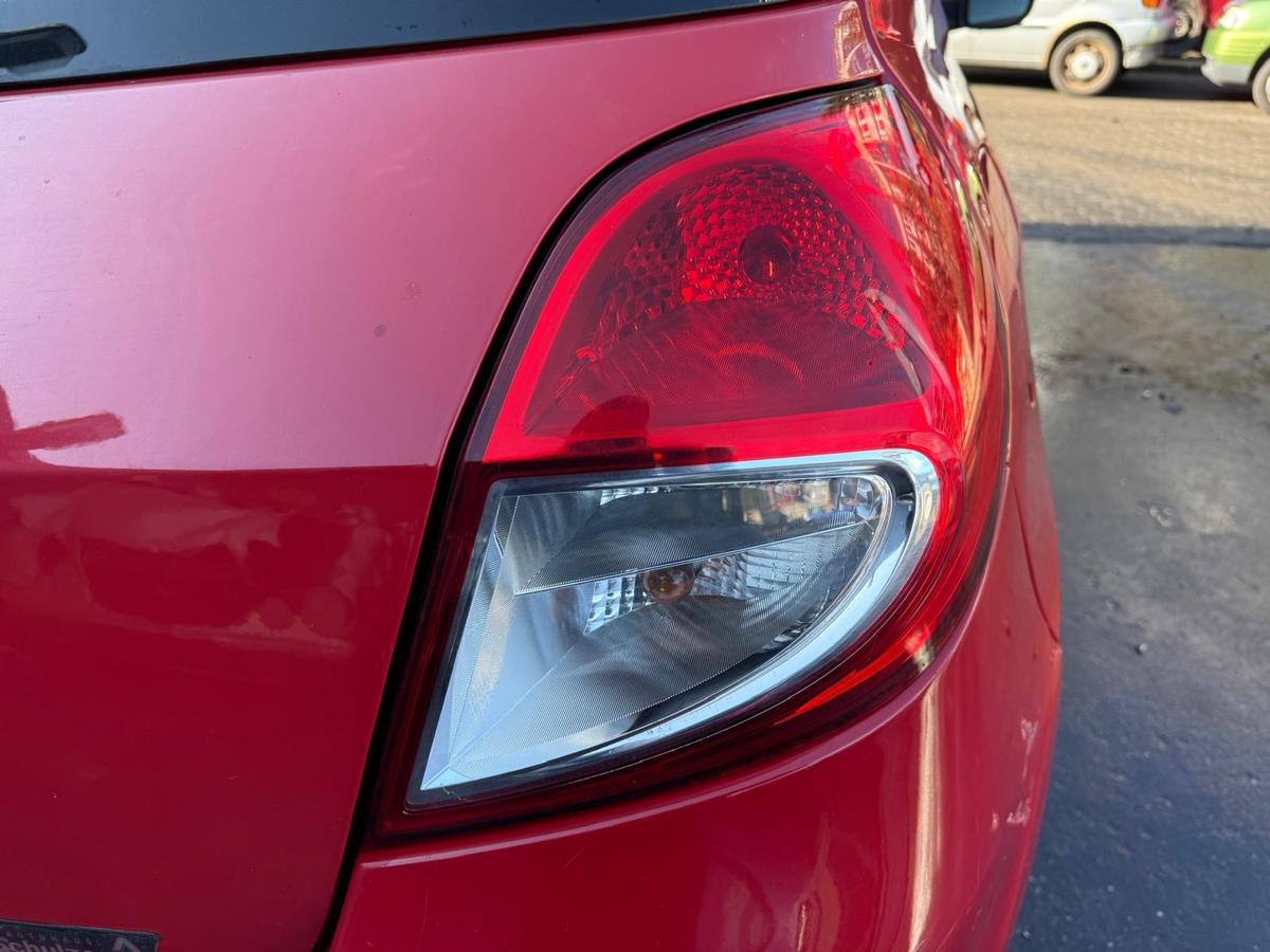 Renault Clio 3 original Rücklicht Rückleuchte rechts Facelift BJ09